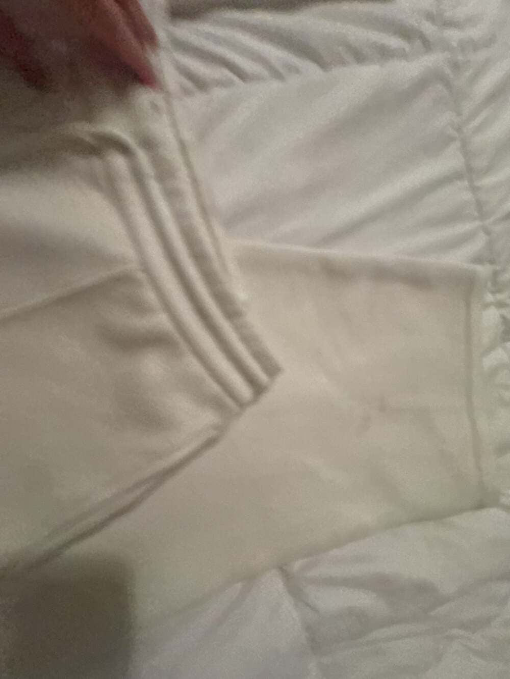 Nike Women's White Fleece Jogger Sweatpants - Picture 2 of 8